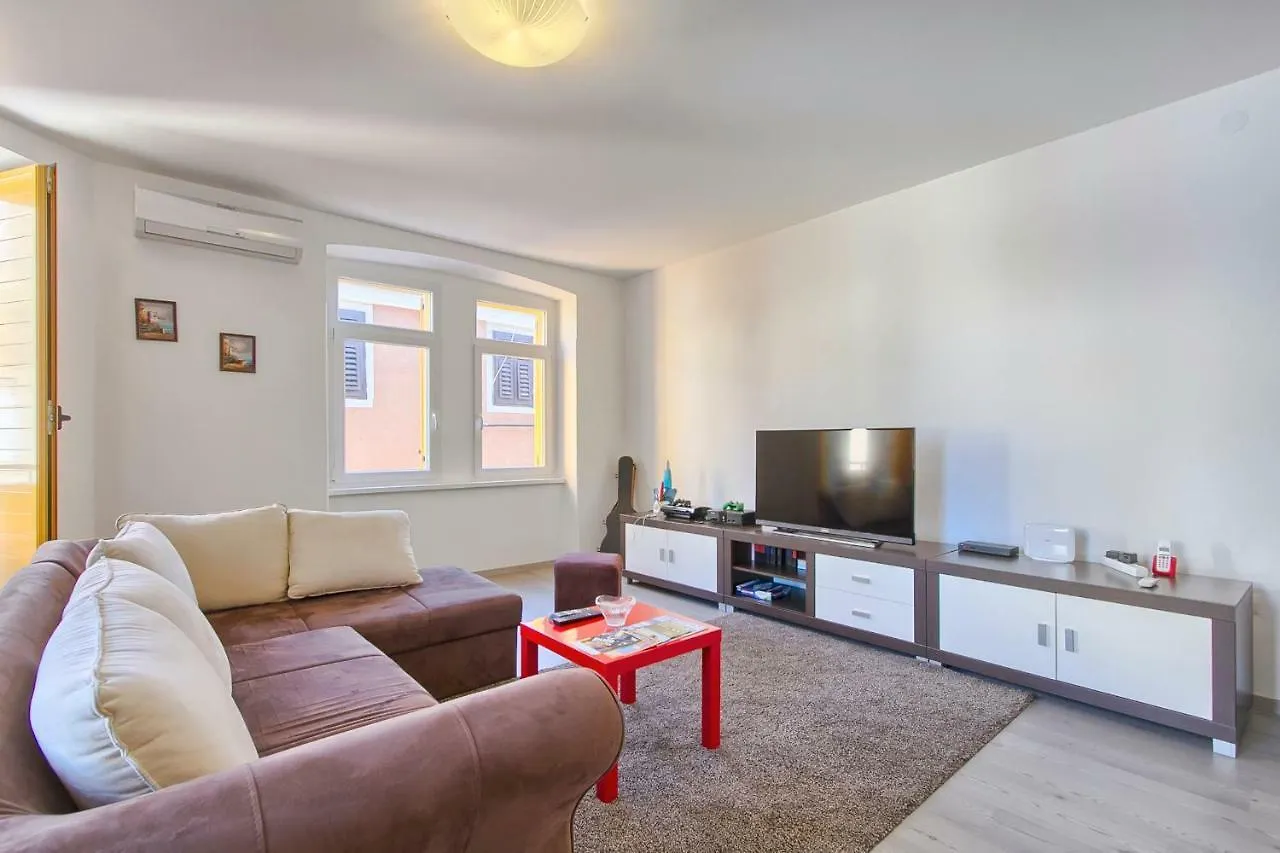 Apartment Spagnolo City Pula